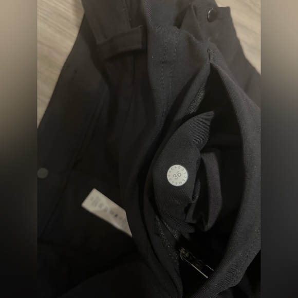 NWOT Lululemon ABC Classic Pants Black size 36 - Picture 11 of 13